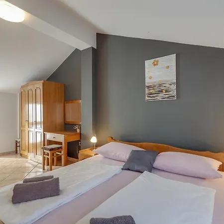 Nini With Balcony Appartamento *